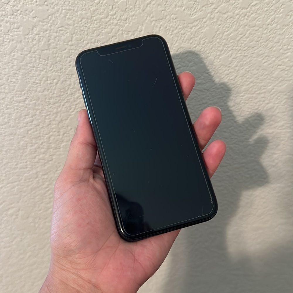 Excellent AT&T iPhone 11 Pro